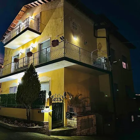 La Primula Apartment *